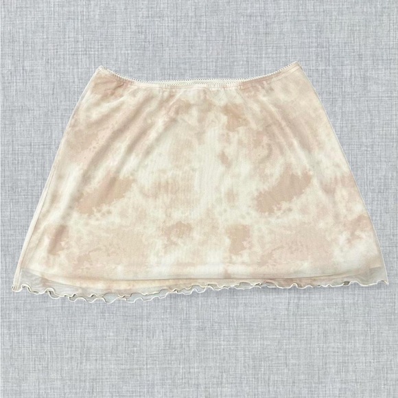 American eagle Dresses & Skirts - American Eagle Outfitters cream tie-dye Mini Skirt